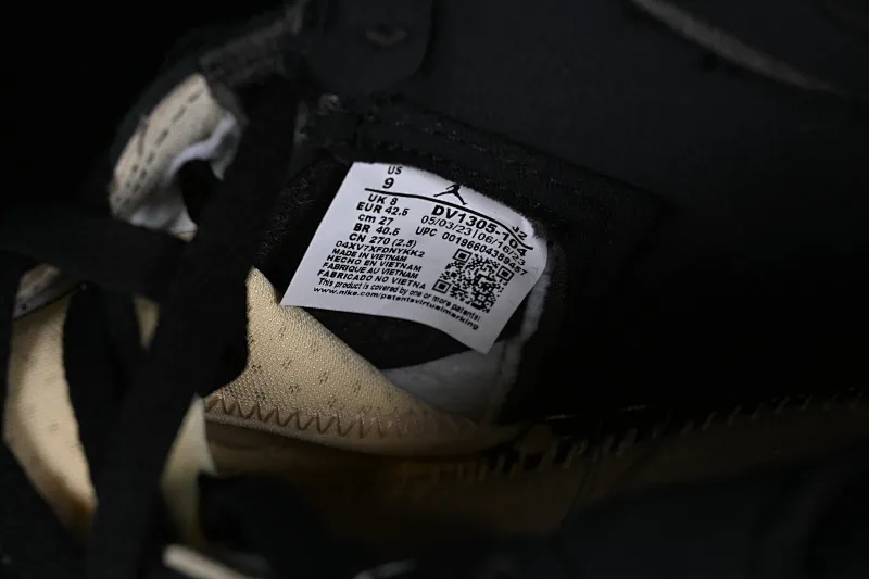 All categories Air Jordan Jordan series basketball shoes Air Jordan 1 High Air Jordan 1 Zoom CMFT AJ1 Joe 1 gray blue black hook high top basketball shoes DV1305-104